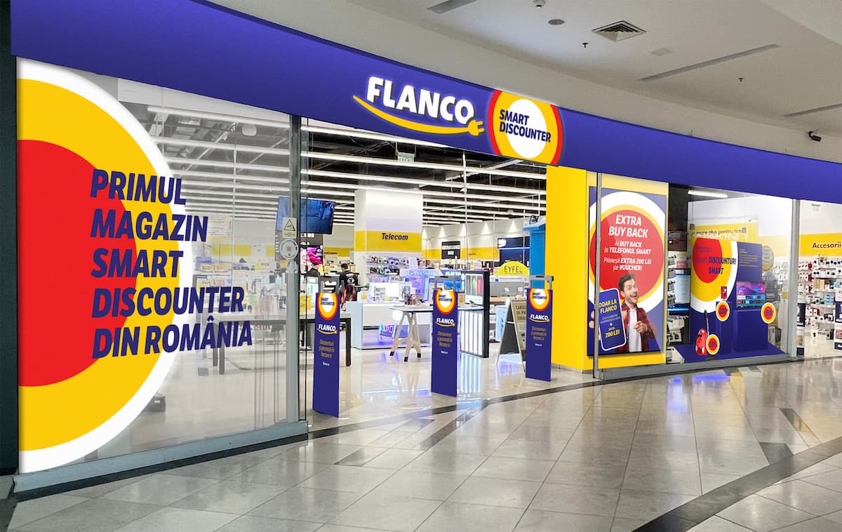 Flanco Smart Discounter store in Bucharest mall.