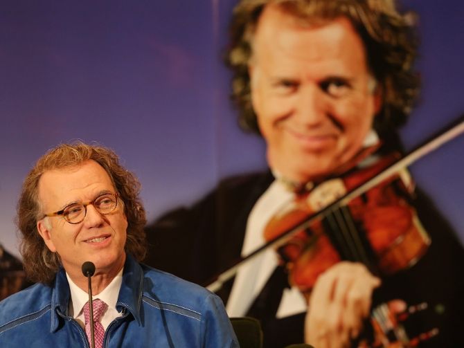 Famous Violinist Andre Rieu Sells Out Romania Concerts In Hours 