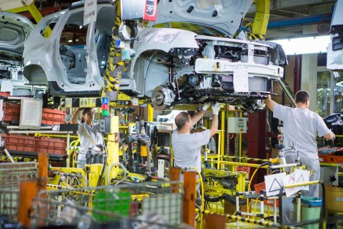 French Group Renault To Increase Automation Of Its Romanian Dacia Factory Romania Insider