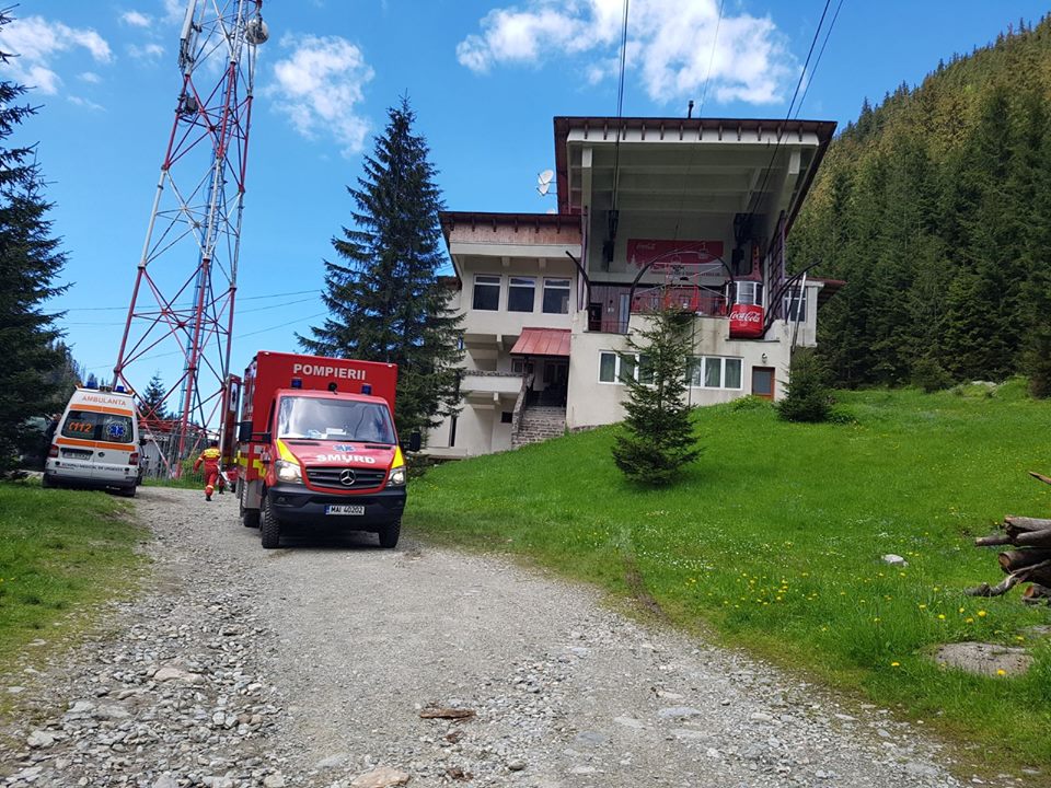 Foreign and Romanian tourists injured in cable car ...