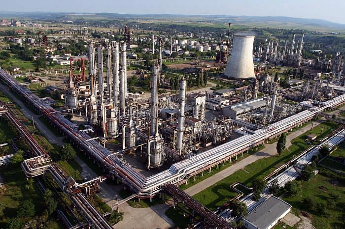 P Rafo Refinery Once A Renowned Romanian Industry Platform Is Seeking For Investors 2838