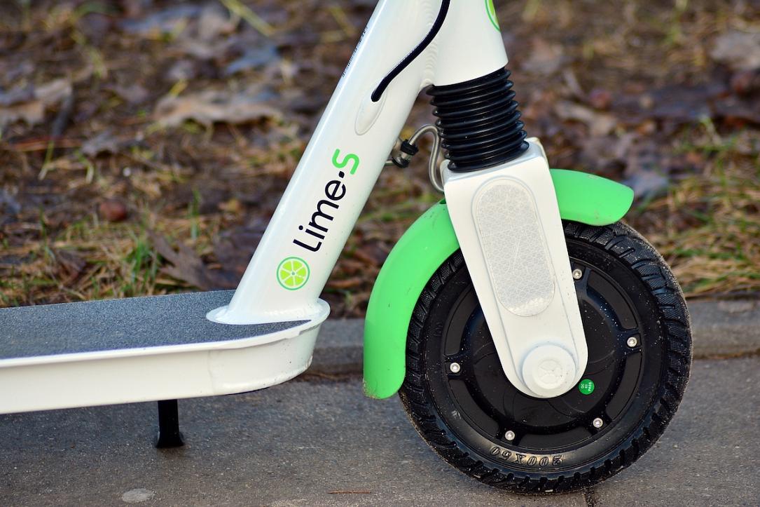 Lime electric scooters also available in ClujNapoca Romania Insider