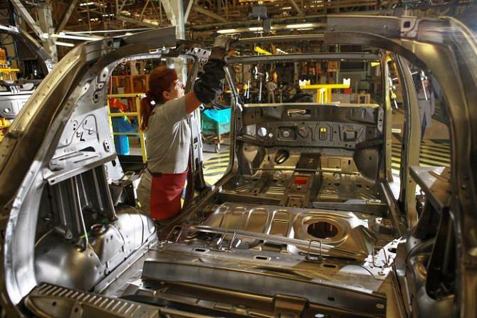 Renault To Increase Automation At Romania Plant Romania Insider