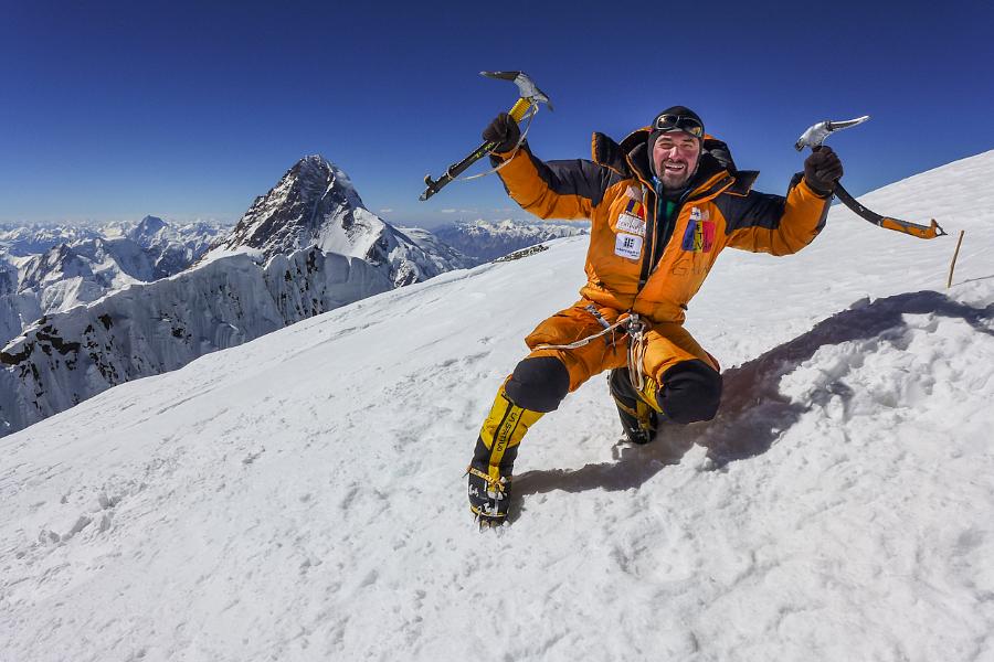 Romanian alpinist wants to climb the most dangerous mountain in the ...