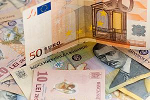 Romania S Currency Keeps Sliding Down Versus Eur Romania Insider