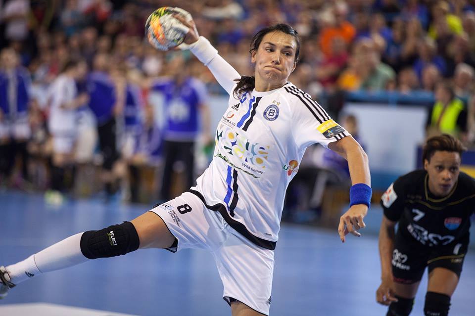 Romanian Cristina Neagu voted World Handball Player of the Year 2015